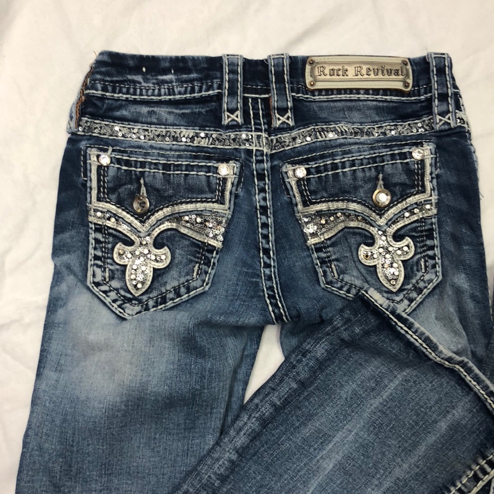 ROCK REVIVAL JEANS.